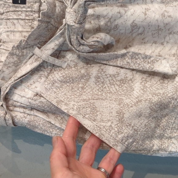 Rewash Reptile Print Pull On Wide Leg Linen Blend Pants Large Raw Hem - Picture 8 of 10